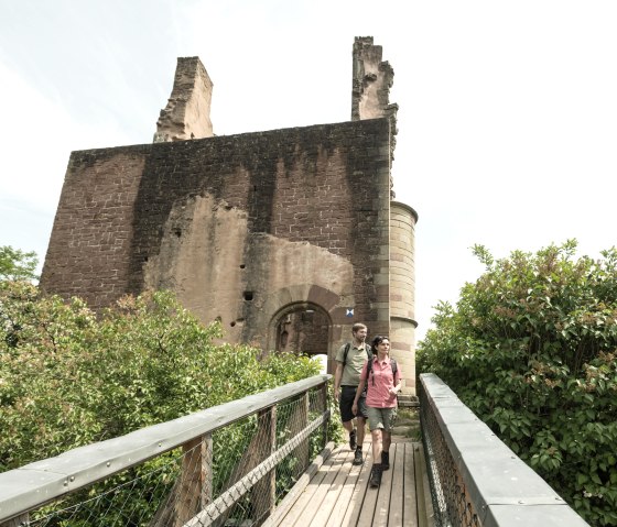 Eifelsteig-Butzerbachvalley: castle Ramstein, © Eifel Tourismus Gmbh - Dominik Ketz