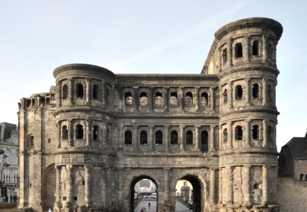 zda_porta-nigra, © GDKE – Rheinisches Landesmuseum Trier, Th. Zühmer