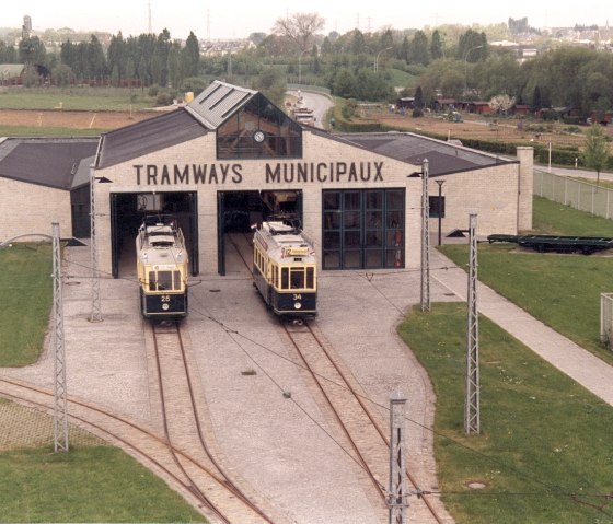 tram-26-ii-et-34-beim-depot-hollerech, © Musée des tramways