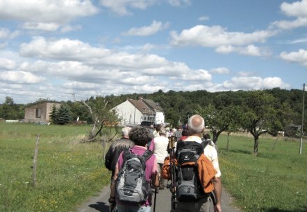 Nordic Walking Keltentoer, © Deutsch Luxemburgische Tourist Info