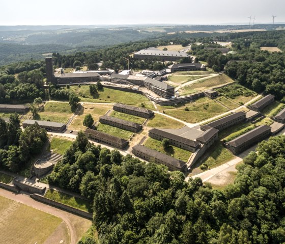 Ausblick auf Vogelsang IP vom Eifelsteig aus, © Eifel Tourismus/D. Ketz