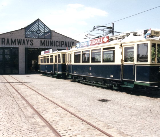 tram-34-an-unhaenger-112-ii-ex-unhaenger-106-i-ex-tram-12-beim-depot-hollerech, © Musée des tramways